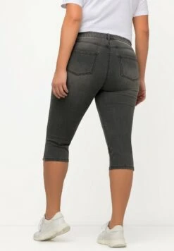 Ulla Popken CORSAIRE SARAH - Jeans Shorts - Jean Gris Clair -Ulla Popken 0015b7981cda4b858415527d8e8507d0