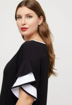 Ulla Popken OVERSIZED, RUNDHALS, VOLANT-HALBARM - T-Shirt Basic - Schwarz -Ulla Popken 025ce0edd966453ca7411d08367646e9