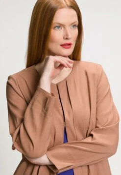 Ulla Popken STRETCHLINNEN - Blazer - Kameel -Ulla Popken 10d3d2968c6148df9645ebc124c93ac1