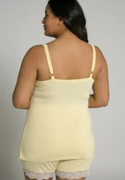 Ulla Popken SET - Pyjama - Sandgelb -Ulla Popken 1c4da82a18064320b0bfeabc431cbdaf