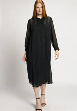 Ulla Popken LANGE MOUWEN - Blusenkleid - Zwart -Ulla Popken 2e6b13834988463e9625da84738ad9e0 1