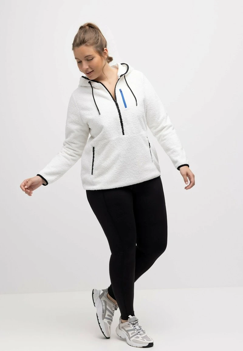 Ulla Popken KOORDINATEN-DRUCK ZIPPTASCHEN LANGARM - Fleecepullover - Schneeweiß 4 Ulla Popken KOORDINATEN-DRUCK ZIPPTASCHEN LANGARM - Fleecepullover - Schneeweiß – Bild 2