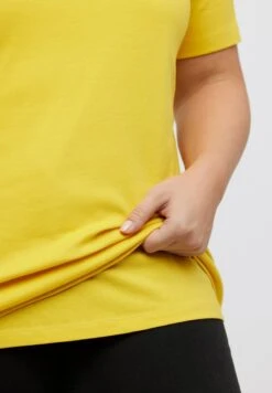 Ulla Popken T-Shirt Basic - Geel -Ulla Popken 3542d75730e84e4285c59c60da9a9b24