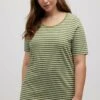 Ulla Popken STRIPE ROUND NECK SHORT SLEEVE - Nachtwäsche Shirt - Moss Green Stripe -Ulla Popken 3556437e340f4dcba68a47ec3a5fcfc4