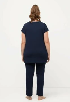 Ulla Popken MANCHES COURTES ET DÉCOLLETÉ EN V - Nachtwäsche Set - Bleu Nuit -Ulla Popken 3bb1c8608c9848f184d6d3718d588597