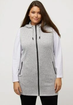 Ulla Popken Strickjacke - Lichtgrijs Melange -Ulla Popken 3d3985b605fb4ffdaaedbacce7126e51 1