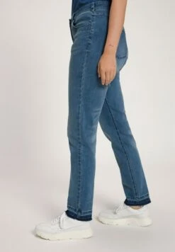 Ulla Popken SARAH - Jeans Slim Fit - Bleu Jean -Ulla Popken 424a8d007a4443bf93cc11ef5710b49d