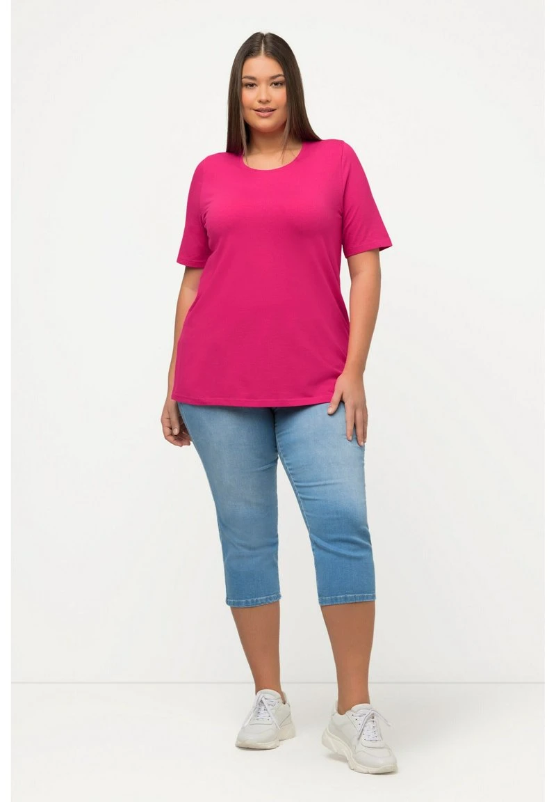 Ulla Popken RUNDHALSAUSSCHNITT - T-Shirt Basic - Fuchsia Pink 4 Ulla Popken RUNDHALSAUSSCHNITT - T-Shirt Basic - Fuchsia Pink – Bild 2