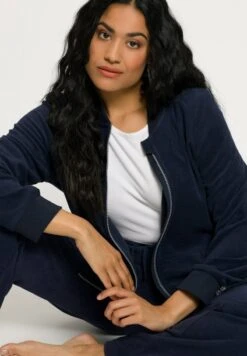 Ulla Popken Sweatjacke - Marine -Ulla Popken 5ef7859e0e644424805a06e1150a3a5e