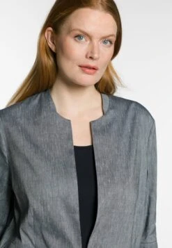 Ulla Popken Kurzmantel - Korenbloemblauw -Ulla Popken 66de1ed83cfb42b481ae1979a3d8a400