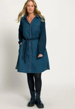 Ulla Popken Jeanskleid - Bleu Jean -Ulla Popken 67c21875e19b47fa8d46e0e8ca037c55 1