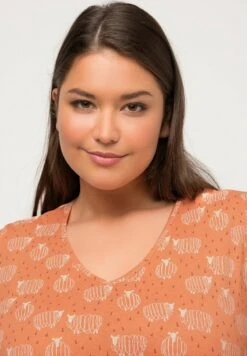 Ulla Popken Nachthemd - Beige Red -Ulla Popken 68949f06a8c9414ca8875b2cee857585