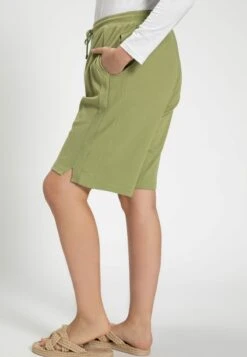 Ulla Popken WEITES BEIN ELASTIKBUND - Shorts - Salbei -Ulla Popken 716e36d6b60b43afa59fd3c8300f16f4