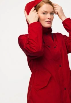 Ulla Popken HYPRAR - Regenjacke / Wasserabweisende Jacke - Salsa 10 Ulla Popken HYPRAR - Regenjacke / Wasserabweisende Jacke - Salsa -Ulla Popken 7420f054d85c4736acef2d6a328f3fe3