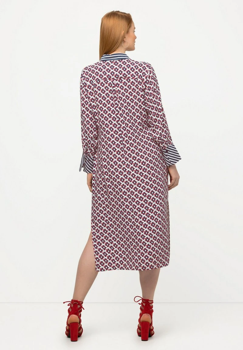 Ulla Popken GRAFISCH DESSIN, OVERHEMDKRAAG, LANGE MOUWEN - Blusenkleid - Marine 5 Ulla Popken GRAFISCH DESSIN, OVERHEMDKRAAG, LANGE MOUWEN - Blusenkleid - Marine – Bild 3