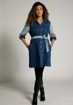 Ulla Popken Jeanskleid - Bleu Jean -Ulla Popken 79650bd2b22a4d5caed89d911db0d6b7 2