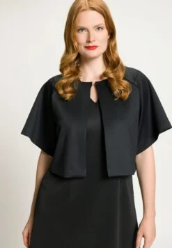 Ulla Popken INSPIRATION PLONGÉE, FERMETURE À CROCHET, COL ROND, MANCHE - Leichte Jacke - Noir -Ulla Popken 82356fdc9a3b4212a2f0ac21aacd28ce 1