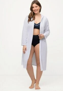 Ulla Popken HOODED WITH POCKETS - Bademantel - Snow White -Ulla Popken 9e53de7567a74372ae79428abaf84291