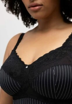 Ulla Popken Body - Black -Ulla Popken a5a7a0df2c964f7bbda2a3332ec824ea