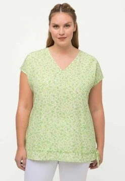 Ulla Popken À FLEURS. DÉCOLLETÉ EN V, MANCHES COURTES. CORDON DE SERR - Bluse - Herbe Verte -Ulla Popken ad7a47d1670d44659813c2b765d90768 1