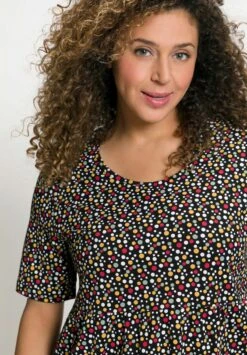 Ulla Popken LONG STIPPELTJES RONDE HALS KORTE MOUWEN - Bluse - Multicoloured -Ulla Popken b60428fdbb6246219a1f16047644400f