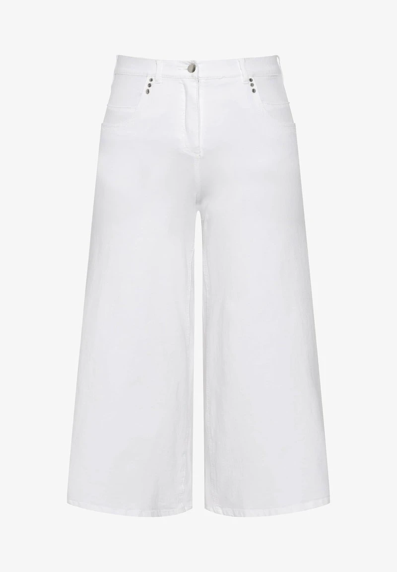 Ulla Popken Flared Jeans - Blanc Neige 7 Ulla Popken Flared Jeans - Blanc Neige – Bild 5