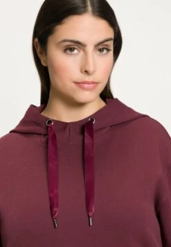 Ulla Popken Kapuzenpullover - Burgundy -Ulla Popken ce33ea682ffb4abda108cb0c7a3f3379