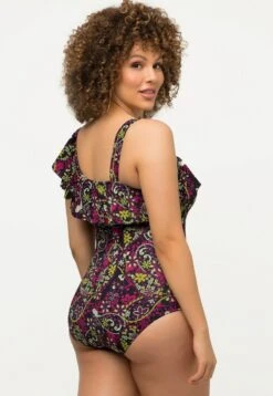 Ulla Popken ASYMÉTRIQUE BONNETS SOUPLES IMPRIMÉ - Badeanzug - Noir 10 Ulla Popken ASYMÉTRIQUE BONNETS SOUPLES IMPRIMÉ - Badeanzug - Noir -Ulla Popken d11a41ae753343aca63cbd4819eda203