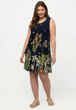 Ulla Popken MIDI IMPRIMÉ PATCHWORK SILHOUETTE EN A DÉCOLLETÉ ROND S - Jerseykleid - Noir