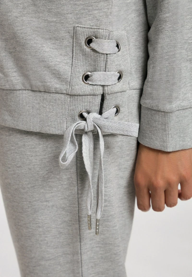 Ulla Popken HOMEWEAR LANGE MOUWEN - Sweatjacke - Lichtgrijs Melange 5 Ulla Popken HOMEWEAR LANGE MOUWEN - Sweatjacke - Lichtgrijs Melange – Bild 3