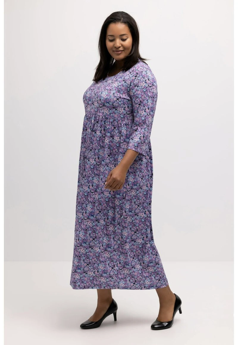 Ulla Popken MUSTER, PRINZESSNAHT, RUNDHALS - Jerseykleid - Magenta 4 Ulla Popken MUSTER, PRINZESSNAHT, RUNDHALS - Jerseykleid - Magenta – Bild 2