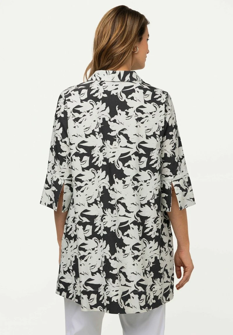 Ulla Popken IMPRIMÉ IRIS SILHOUETTE EN A DÉCOLLETÉ EN V MANCHES - Tunika - Blanc Neige 4 Ulla Popken IMPRIMÉ IRIS SILHOUETTE EN A DÉCOLLETÉ EN V MANCHES - Tunika - Blanc Neige – Bild 2